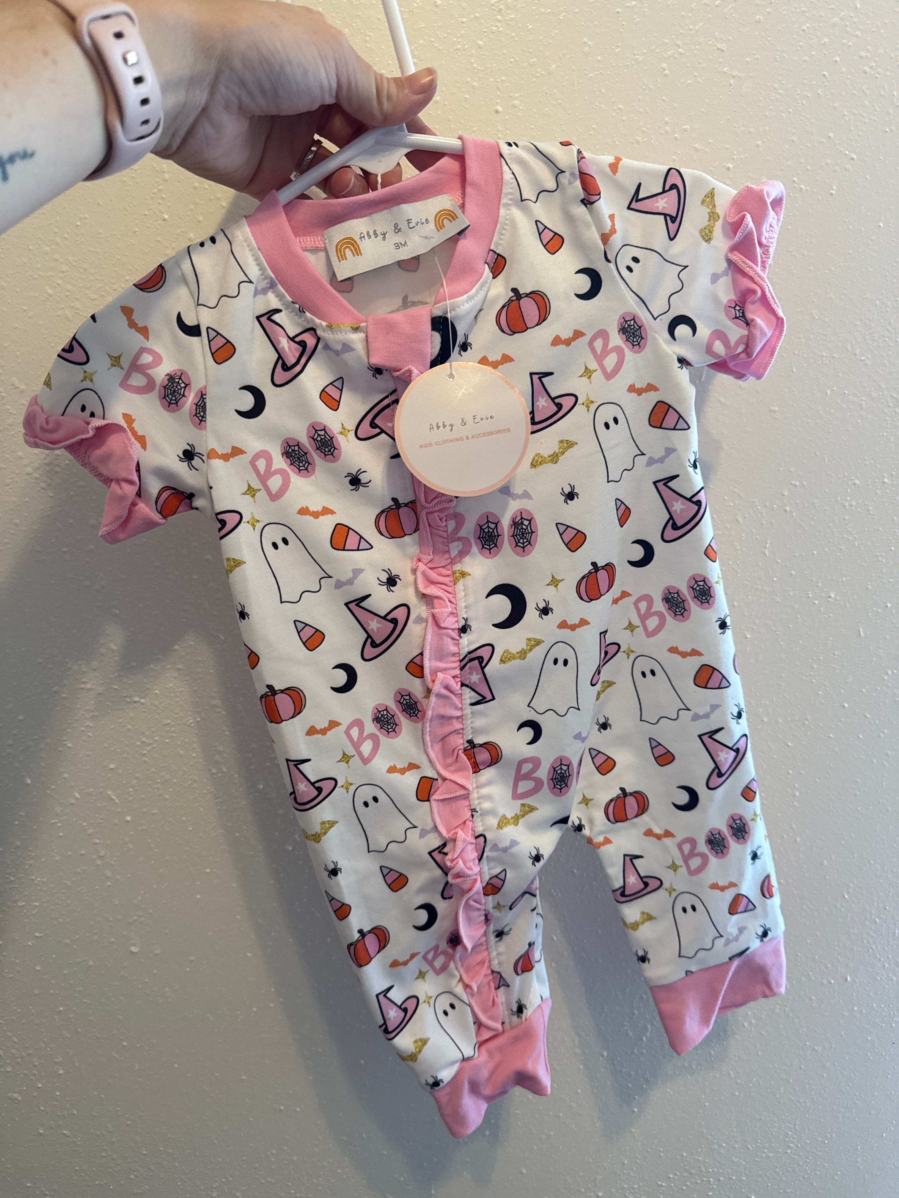 BOO Girls Zippie w/ruffle