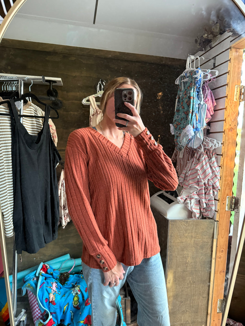 V-neck Long Sleeve w/buttons