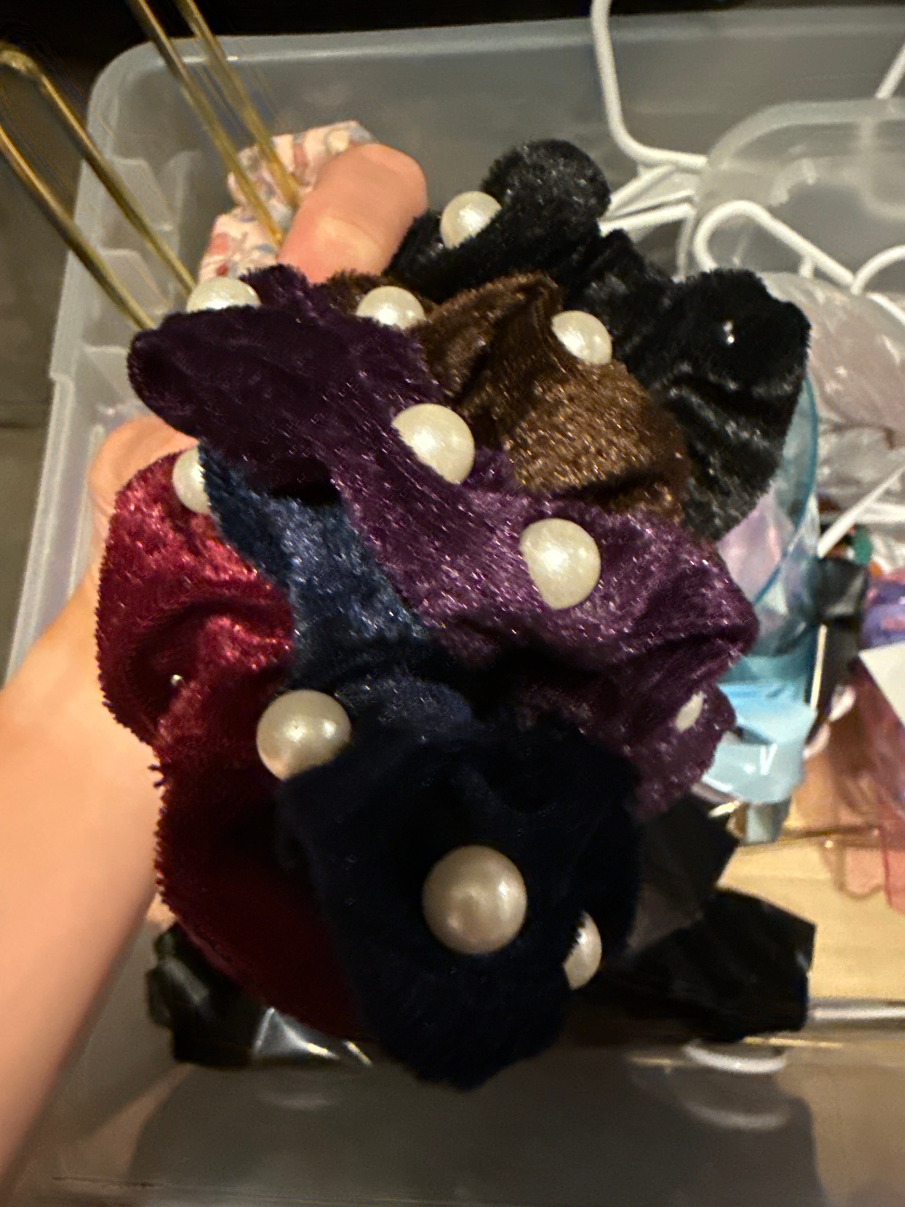 Pearl Scrunchies