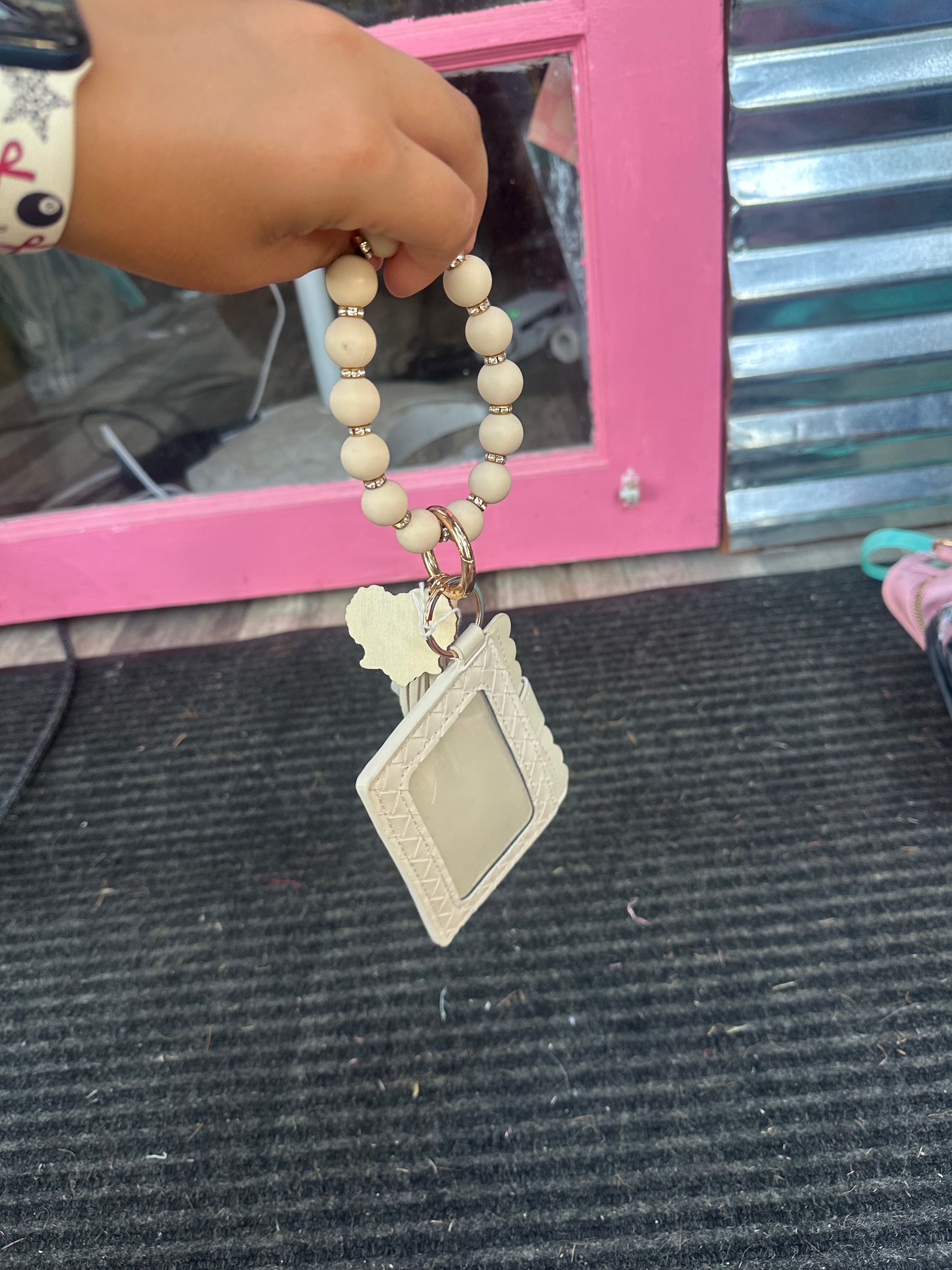 Mama Wristlet