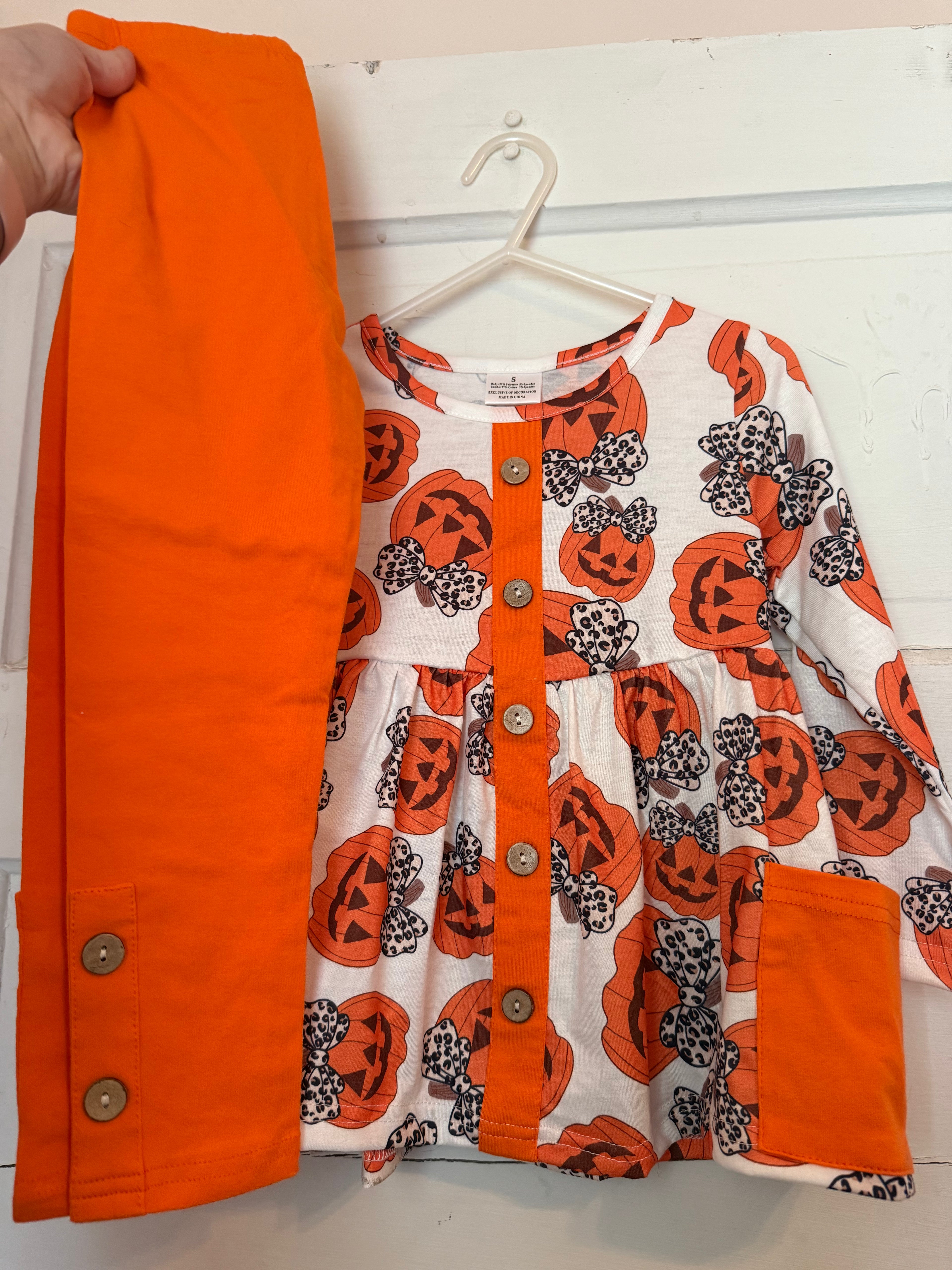 Pumpkin Cheetah Set
